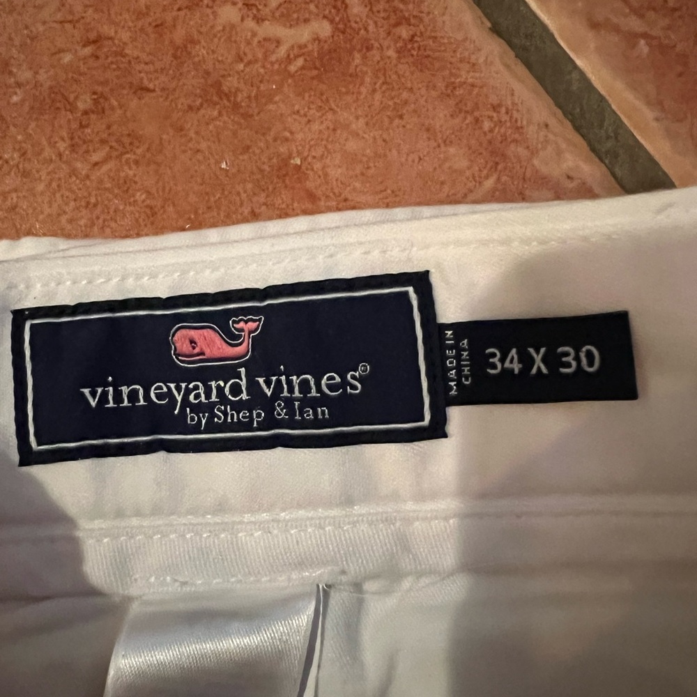Vineyard Vines white pants - Picture 1 of 2